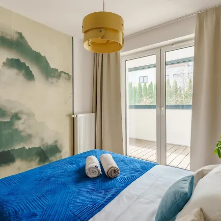 Lighthouse - Baltycka 22 Parking W Cenie Kołobrzeg