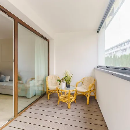 Lighthouse - Baltycka 22 Parking W Cenie *